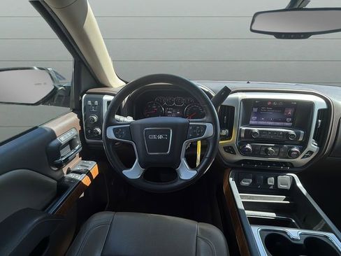 Used 2015 GMC Sierra 1500 SLT w/ SLT Crew Cab Value Package AWD/4WD image 11