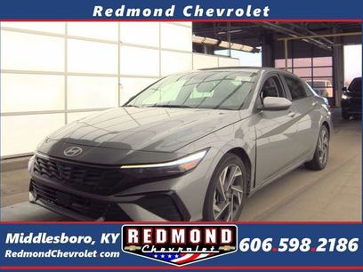 Used 2025 Hyundai Elantra SEL