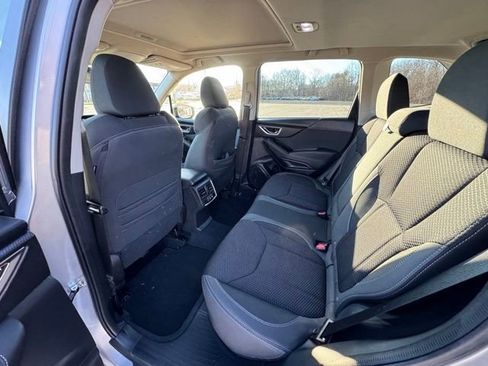 Used 2023 Subaru Forester Premium image 15