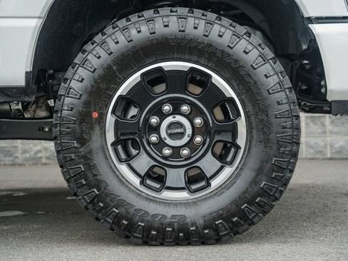 New 2026 Ford F350 Platinum w/ Platinum Plus Package AWD/4WD image 28