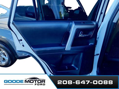 Used 2023 Toyota 4Runner Limited image 24