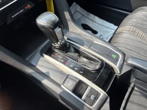 Used 2019 Honda Civic EX-L image 20