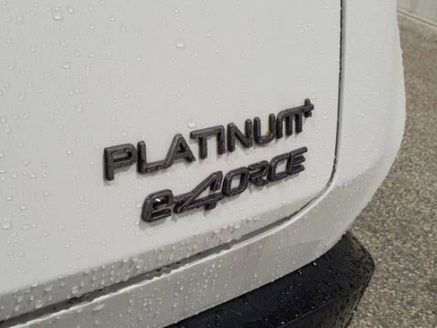 Used 2024 Nissan Ariya AWD image 17