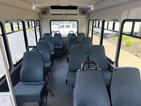 Used 2022 Mercedes-Benz Sprinter 3500 image 10
