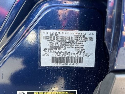 Certified 2025 Nissan Kicks S image 27