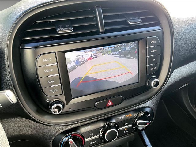 Used 2020 Kia Soul S FWD image 26