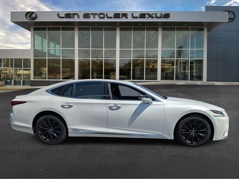 Used 2020 Lexus LS 500h AWD w/ Luxury Package image 2