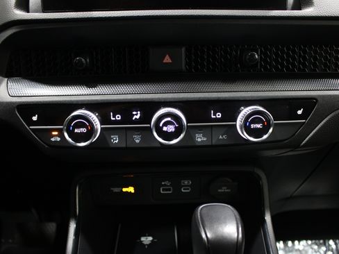 Used 2025 Honda CR-V Sport-L image 17