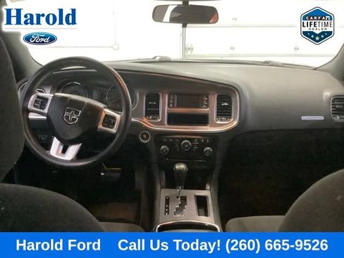 Used 2012 Dodge Charger SE RWD image 14