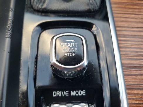 Used 2019 Volvo XC60 T5 Inscription w/ Protection Package Premier image 35