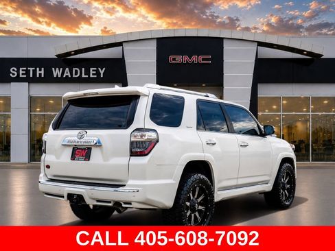 Used 2017 Toyota 4Runner Limited AWD/4WD image 7