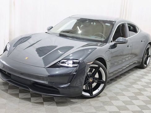 Used 2022 Porsche Taycan 4S image 6
