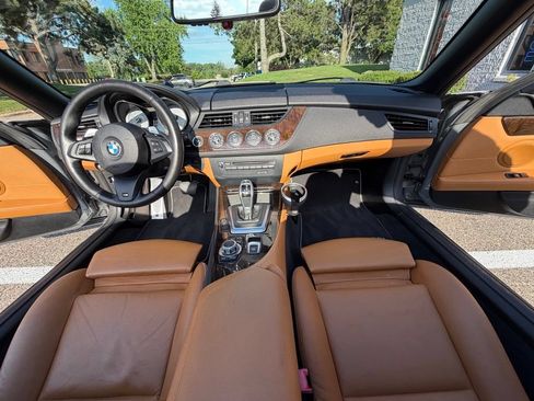 Used 2011 BMW Z4 sDrive35is RWD image 29
