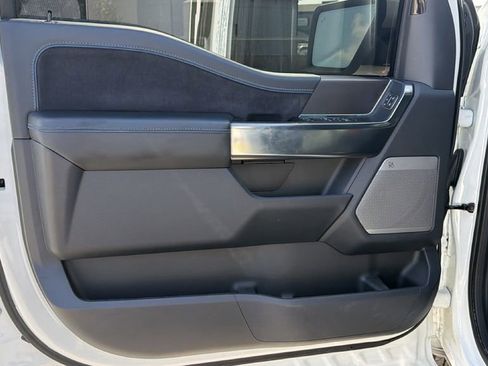 Used 2025 Ford F150 Platinum image 15