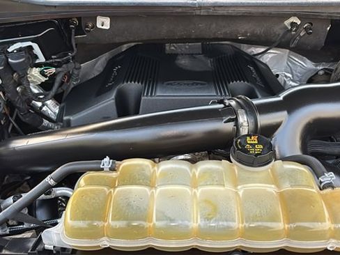 Used 2020 Ford F150 Lariat w/ Equipment Group 502A Luxury image 35