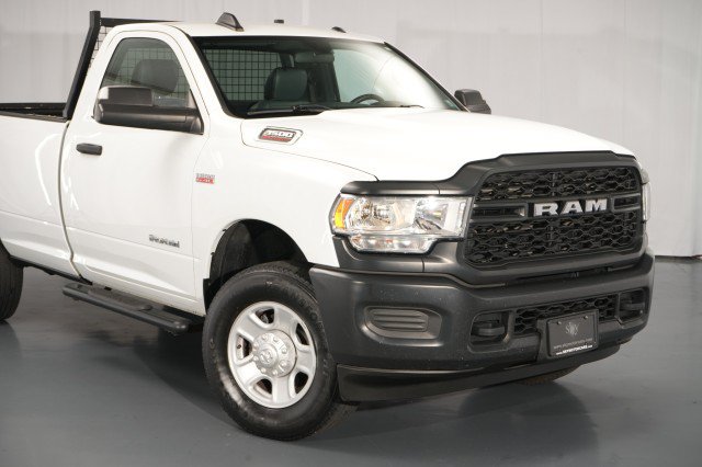 Used 2022 RAM 3500 Tradesman AWD/4WD image 10
