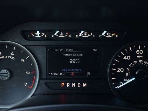 Used 2019 Ford F150 XLT w/ Equipment Group 302A Luxury image 21