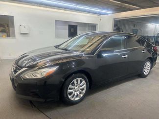 Used 2017 Nissan Altima 2.5 S image 1