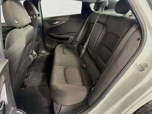 Used 2023 Chevrolet Malibu LT FWD image 39
