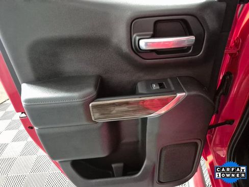 Used 2019 Chevrolet Silverado 1500 RST image 22