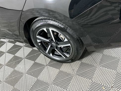 Certified 2025 Nissan Sentra SV FWD image 38
