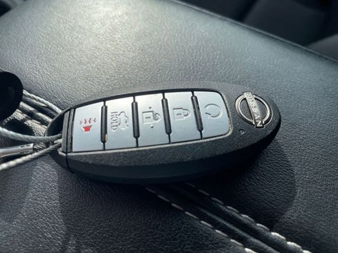 Used 2025 Nissan Altima 2.5 SV image 18