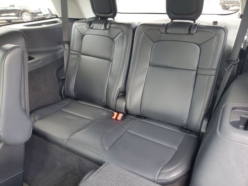 New 2026 Lincoln Aviator Reserve w/ Jet Appearance Package AWD/4WD image 27