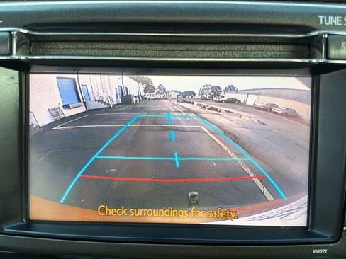 Used 2013 Toyota RAV4 XLE AWD/4WD image 27