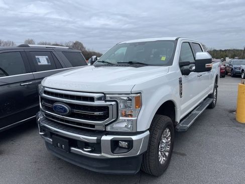 Used 2020 Ford F250 Lariat w/ Chrome Package image 1