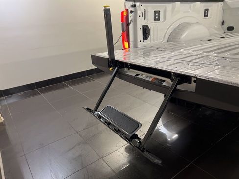 New 2026 Ford F250 Platinum image 43