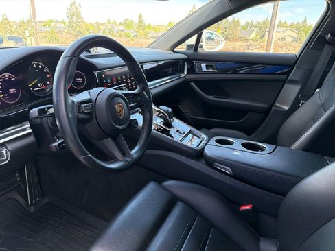 Used 2022 Porsche Panamera 4S AWD/4WD image 20