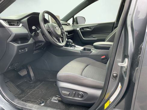 Certified 2024 Toyota RAV4 SE AWD/4WD image 18