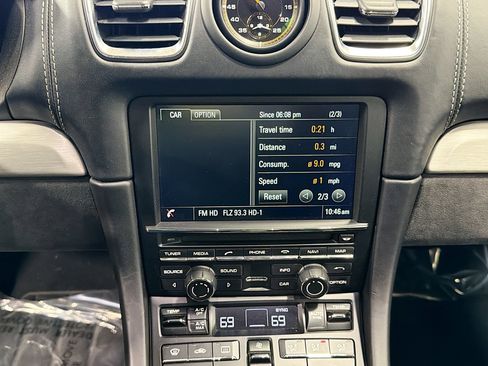 Used 2016 Porsche Cayman GT4 image 25