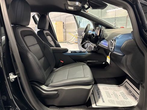 New 2026 Chevrolet Equinox EV LT AWD/4WD image 27