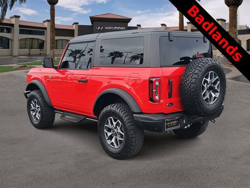 Used 2023 Ford Bronco Badlands image 6