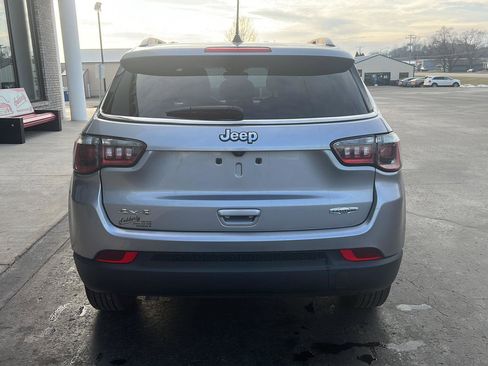 Used 2024 Jeep Compass Latitude image 20