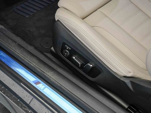 New 2026 BMW 440i xDrive Convertible image 30