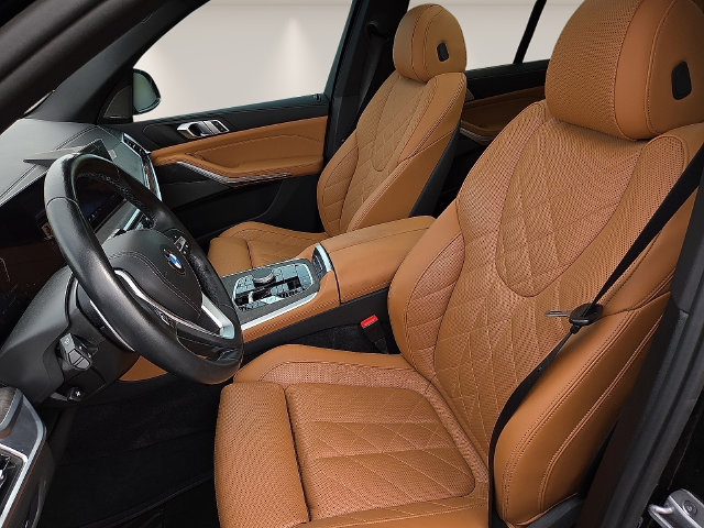 Used 2024 BMW X5 xDrive40i w/ Premium Package AWD/4WD image 17