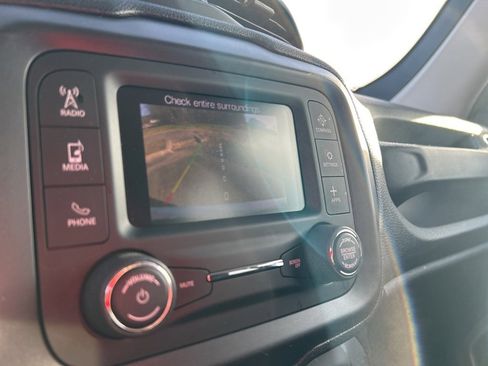 Used 2018 Jeep Renegade Sport w/ Power & Air Group image 17