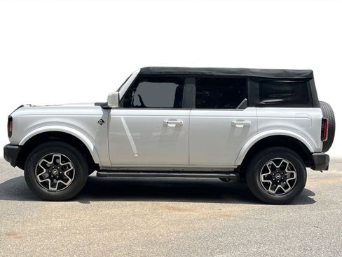 Used 2022 Ford Bronco Outer Banks AWD/4WD image 24