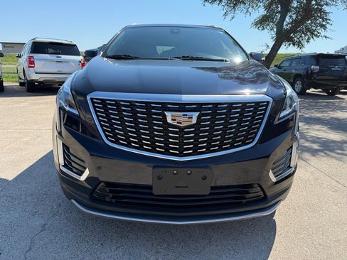 Used 2021 Cadillac XT5 Premium Luxury w/ LPO, Floor Liner Package image 2