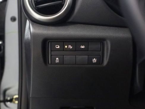 Certified 2025 Nissan Versa S w/ Trunk Package image 10