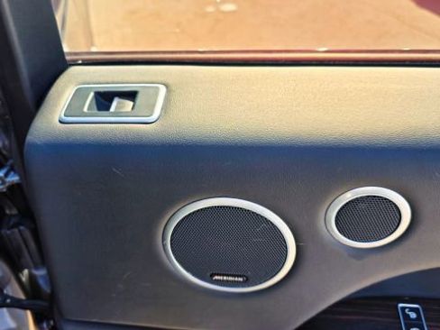 Used 2015 Land Rover Range Rover Supercharged image 44