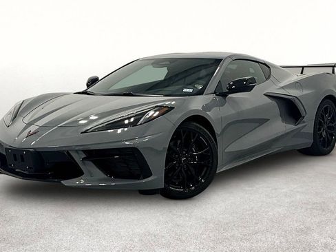 Used 2025 Chevrolet Corvette Stingray Coupe w/ 1LT image 8