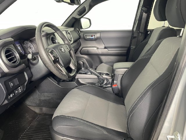 Used 2023 Toyota Tacoma TRD Off-Road AWD/4WD image 2
