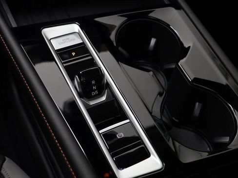 New 2026 Volkswagen Atlas Peak Edition image 10