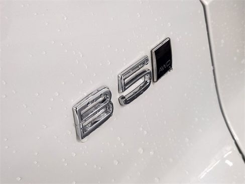 New 2026 Volvo XC40 B5 Plus w/ Protection Package Premier image 12