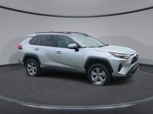 Certified 2023 Toyota RAV4 XLE w/ Convenience Package FWD image 2