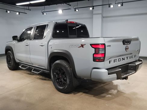 Used 2022 Nissan Frontier Pro-X image 5
