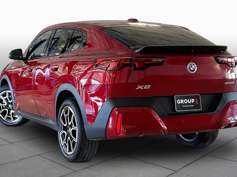Used 2026 BMW X2 xDrive28i AWD/4WD image 11